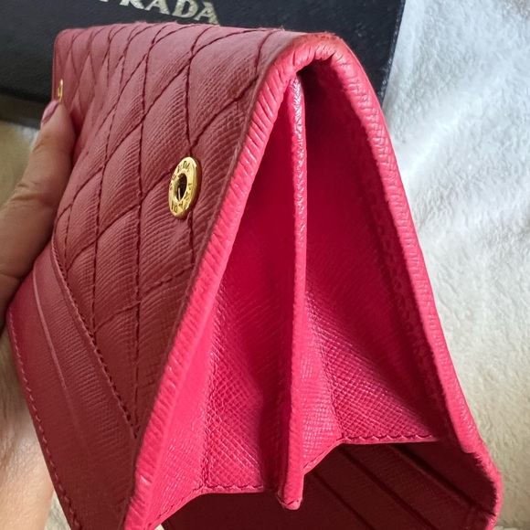 Prada saffiano quilted long wallet hot pink and gold tone hardware w box! EUD - Picture 9 of 16